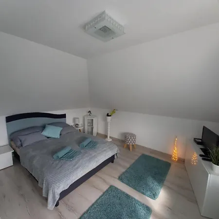 Azúr Apartamento Hévíz